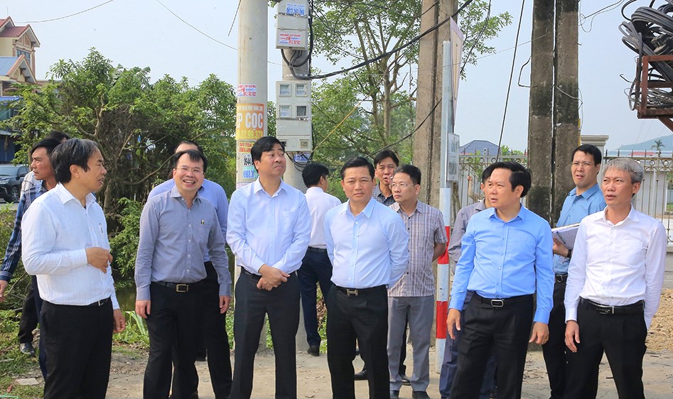 Ninh Bình: Đẩy nhanh tiến độ thi công tuyến đường Bái Đính – Ba Sao 2 ZA NB